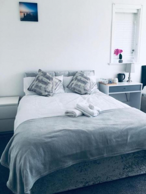 Elsham Gardens Rooms - Shared Facilities